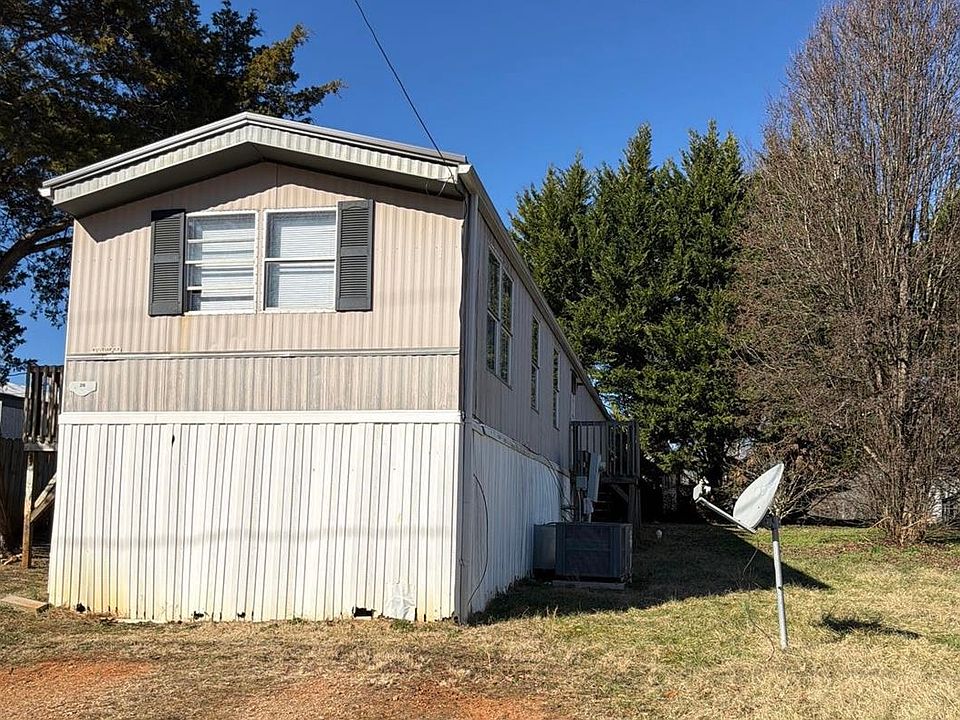 1st image of 2350 Springlake Park #26