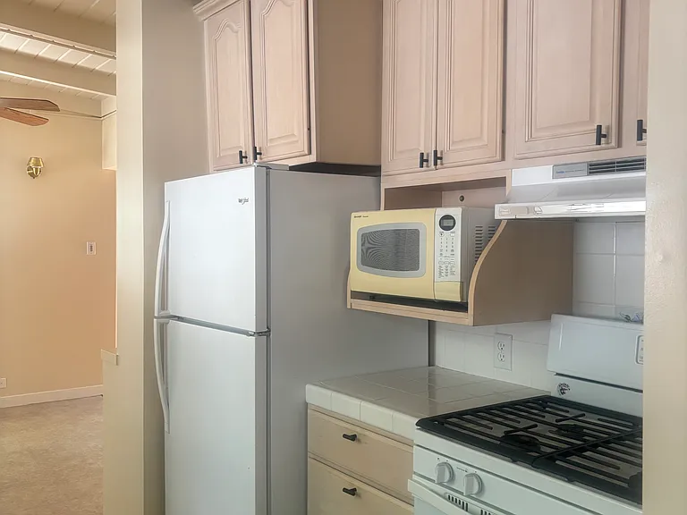 67 Meernaa Ave — Photo 5