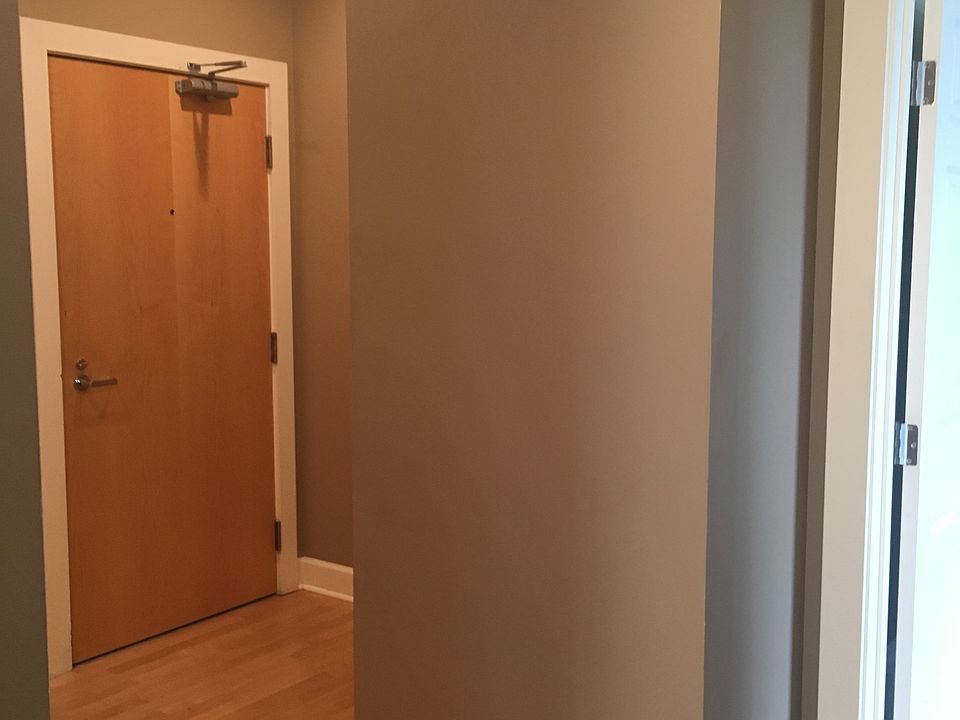1st image of 1630 N Clarkson St APT 322