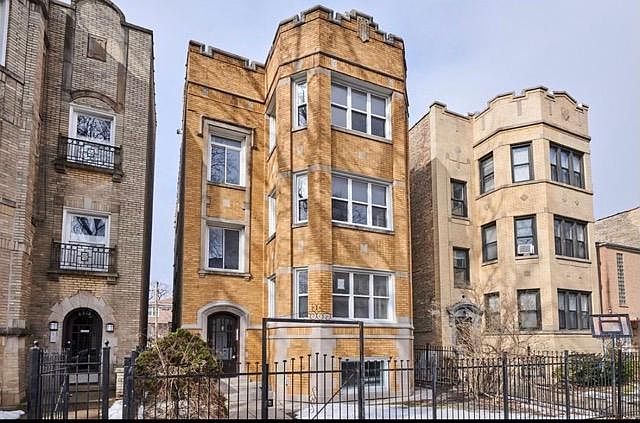 1st image of 6322 N Francisco Ave APT 1