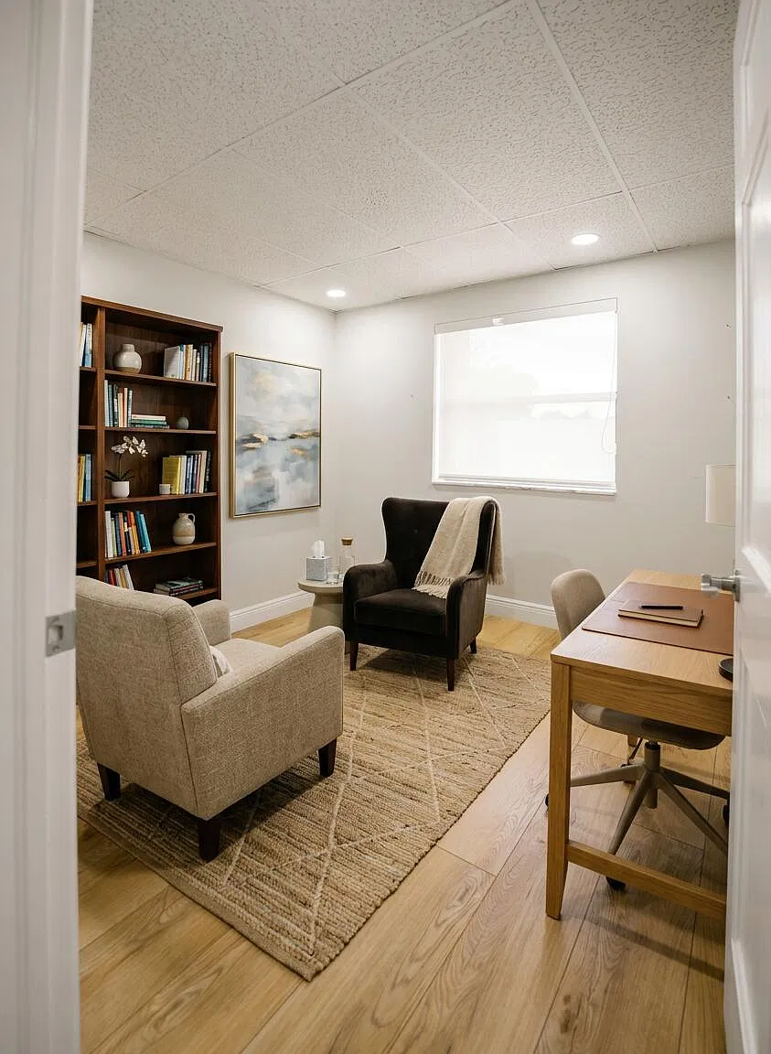 2135 S Congress Ave — Photo 1