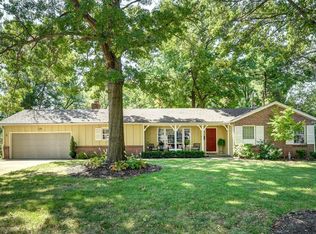 2017 W 83rd Ter, Leawood, KS 66206