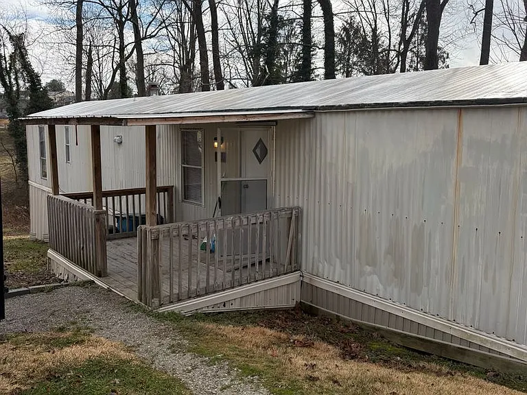 6187 Rosalind Rd — Photo 1