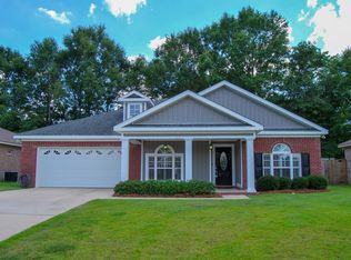 104 Tuscany Ln, Dothan, AL 36301