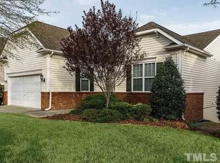 108 Dowington Ln, Cary, NC 27519