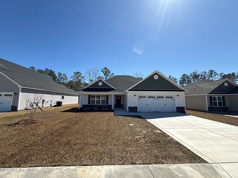 1019 Croaker Ct — Photo 2