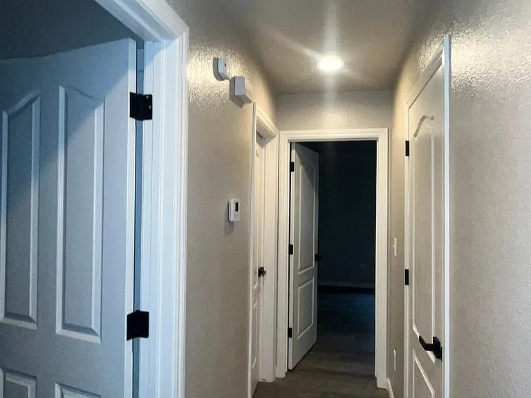 4106 W Prospect Ave — Photo 16