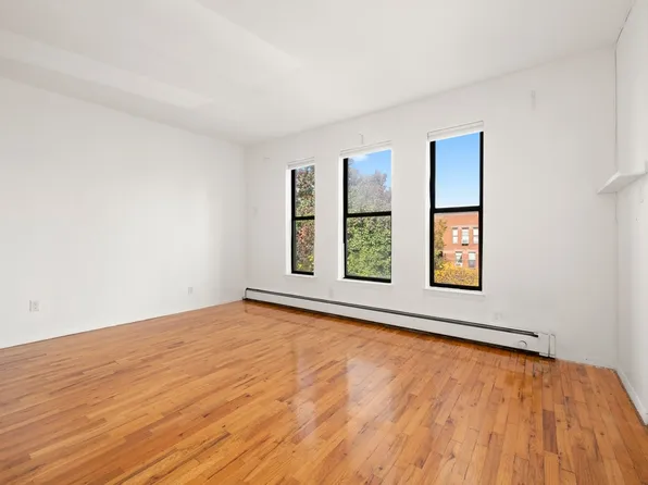 42 Carroll Street image 4 of 15