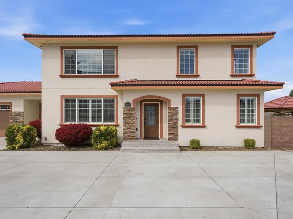 4802 W Canal Dr, Kennewick, WA 99336