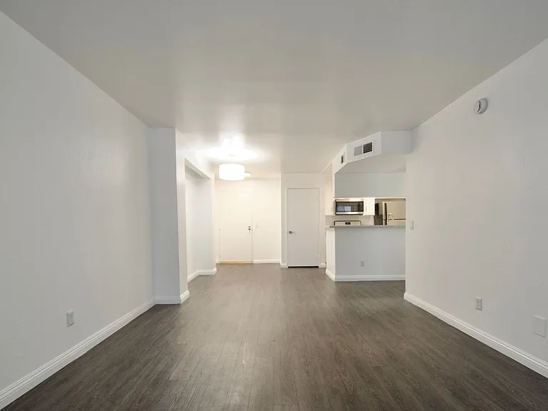 11030 Hartsook Street — Photo 19