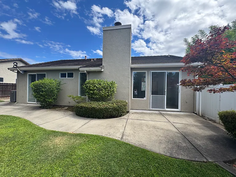 2591 Frontier Ln — Photo 22