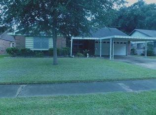 322 Alice Ln, Deer Park, TX 77536