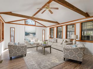 429 Saint Simon Trl, Signal Mountain, TN 37377