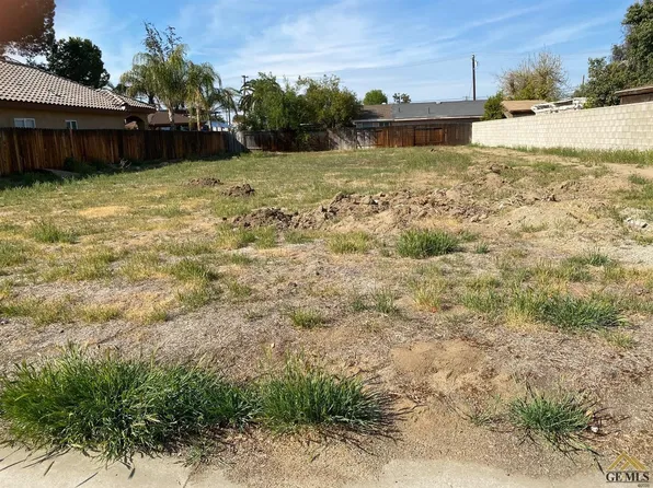 0 Bianchi Way, Bakersfield, CA 93309