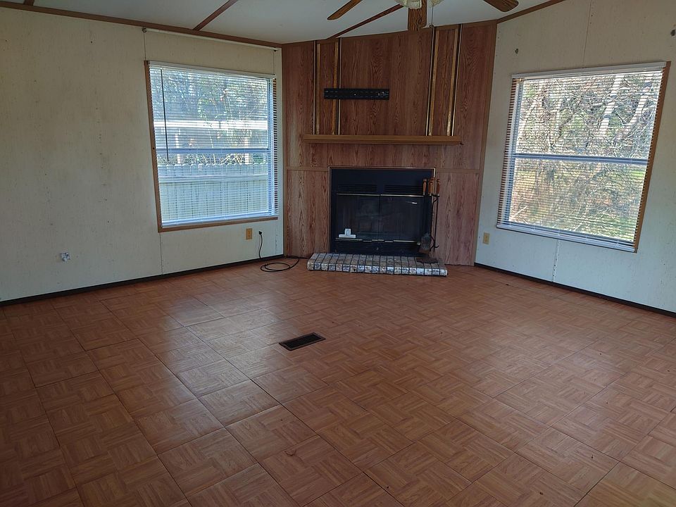 1st image of 3291 Old Diboll Hwy APT C