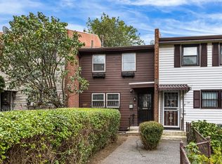 27 Hilton Ter, Roxbury, MA 02119