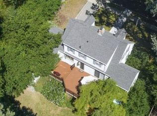 19 Allen Rd, Winchester, MA 01890