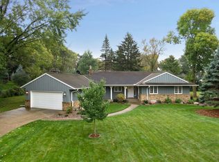 778 Lower Colonial Dr, Mendota Heights, MN 55118