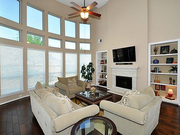 3rd image of 3711 Quail Springs Ln