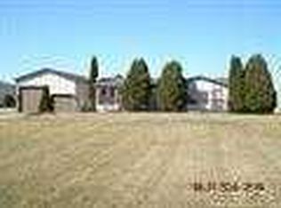 5940 W Freeland Rd, Freeland, MI 48623