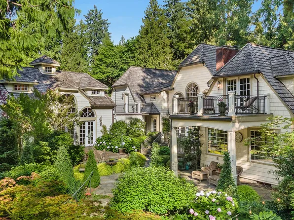 3119 Douglas Cir, Lake Oswego, OR 97035