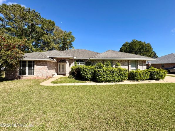 15677 Moss Hollow Dr