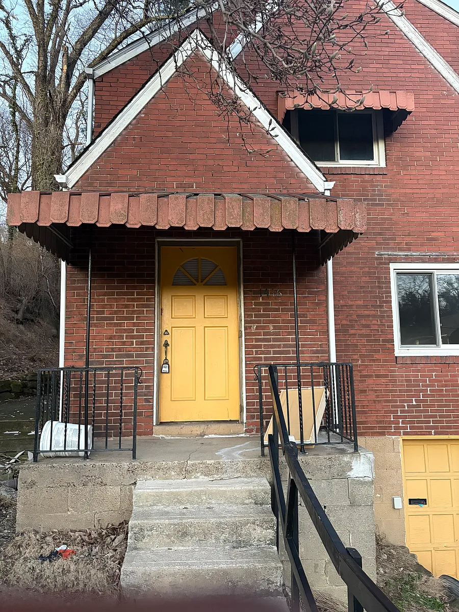 Building Photo - 1446 Elizabeth Blvd