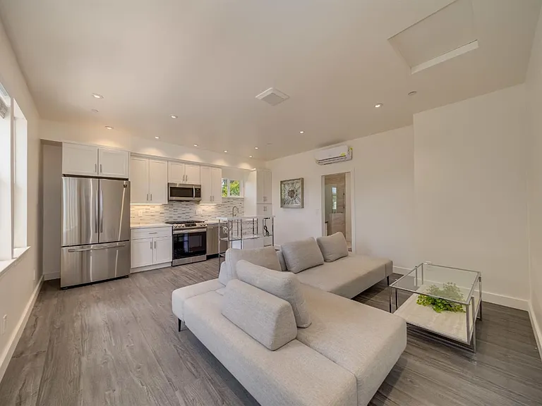 532 Yulupa Ave — Photo 6