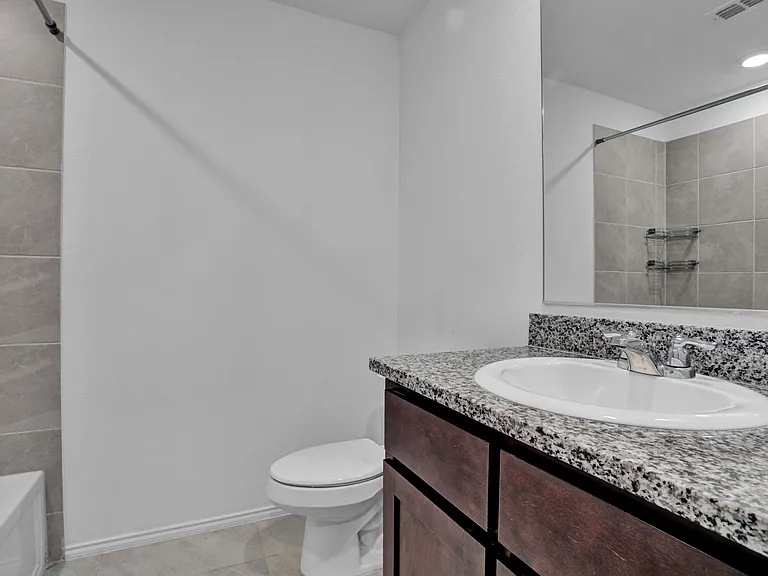 1207 Tallow Trl — Photo 5
