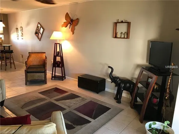 4901 Onyx Ln APT 202, New Port Richey, FL 34652