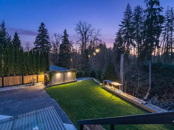 794 Adiron Ave, Coquitlam, BC V3J 4K2