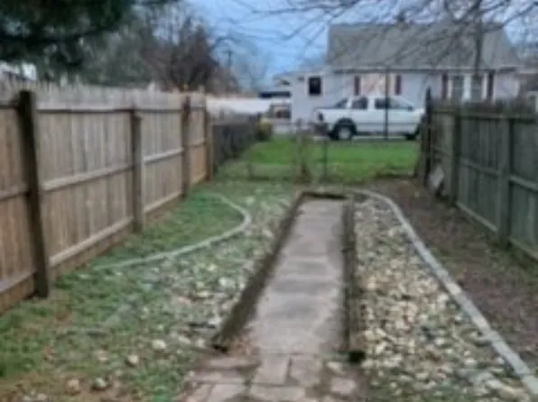 1018 Deutz Ave Floor 1, Trenton, NJ 08611
