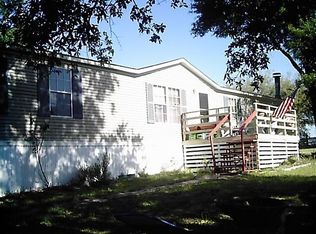 9705 Silverbend Dr, Dade City, FL 33525