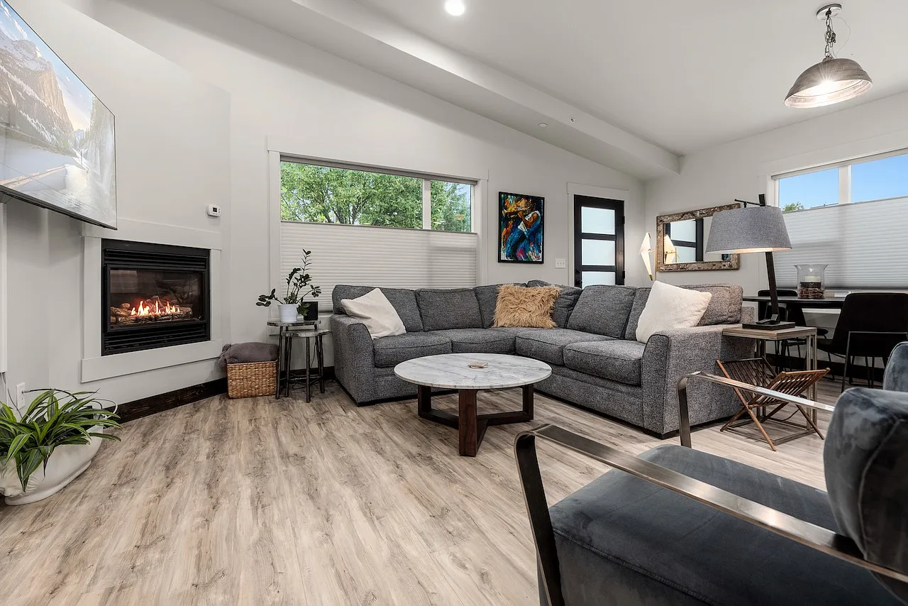 4 bed, 1655 sqft, $5,000 — Photo 4