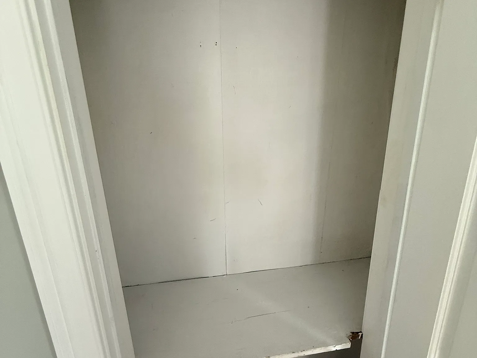 2 bed, $3,000 — Photo 2
