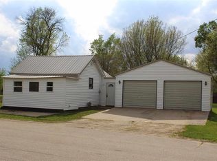 121 N Traer St, Clarksville, IA 50619