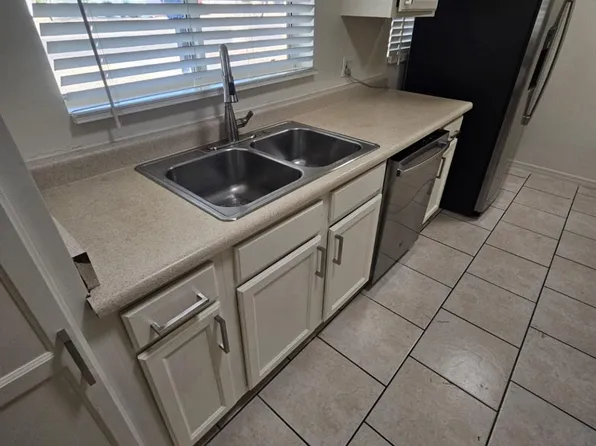 4619 E Almeria Rd, Phoenix, AZ 85008
