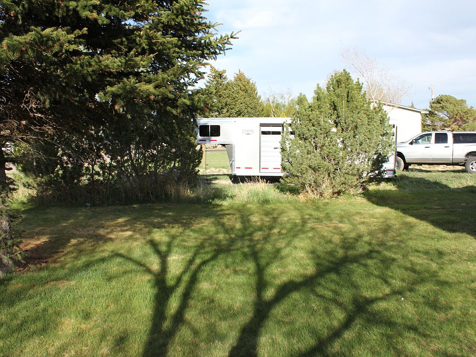2nd image of 14647 W Lacey Rd
