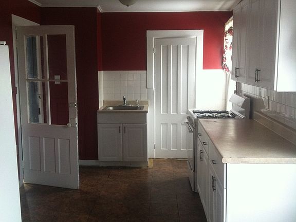 5th image of 62 Congress St APT 2