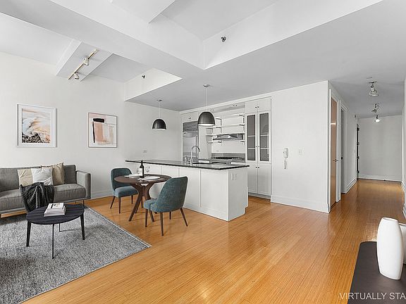 3rd image of 110 Livingston St APT 7F