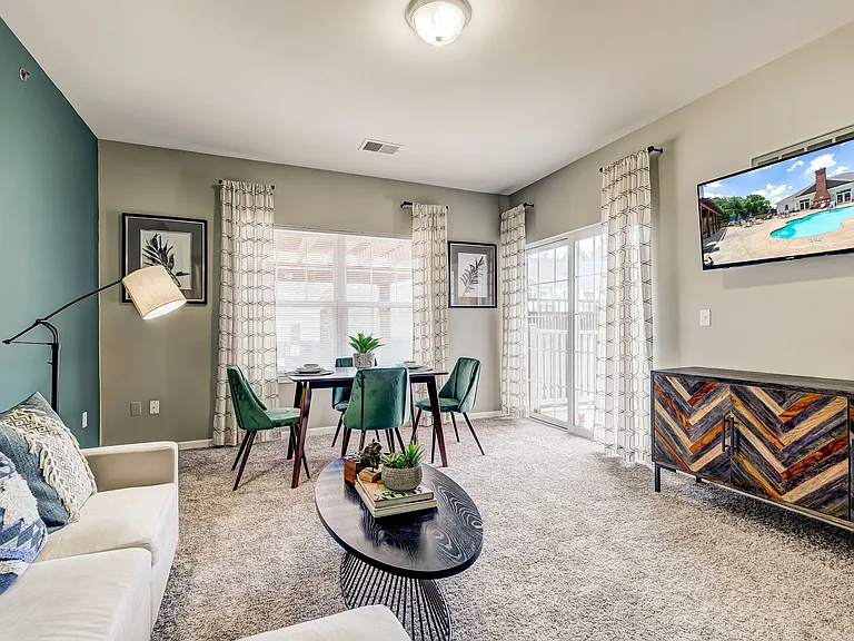 Torrente Apartment Homes — Photo 5