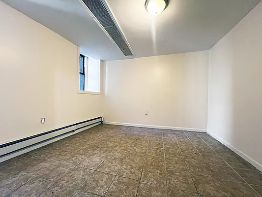 Rented by Bohemia Realty Group | media 7