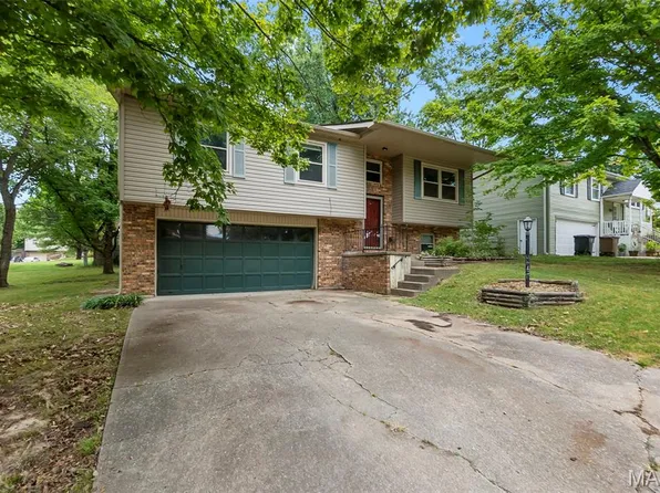 62 Rivercrest Dr, Cape Girardeau, MO 63701