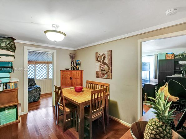 miami-florida-43808429 picture