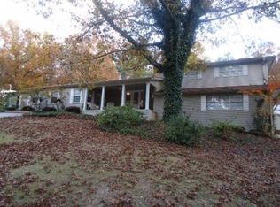 450 Kent Dairy Rd, Maylene, AL 35114