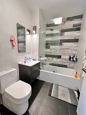 Rented by ERNY LLC | media 4