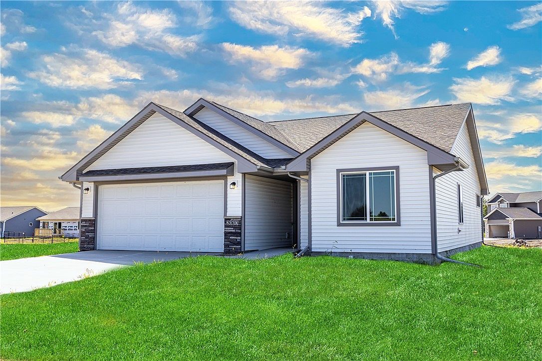 2003 White Oak Ln, Granger, IA 50109 MLS 667125 Zillow