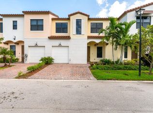 20915 NW 1st Ct, Pembroke Pines, FL 33029