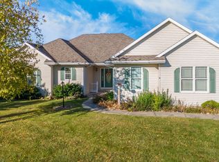 2873 Elo Rd, Oshkosh, WI 54904