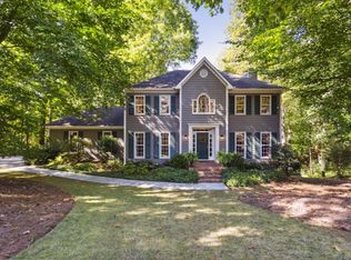 32 Flint Ridge Dr SE, Mableton, GA 30126